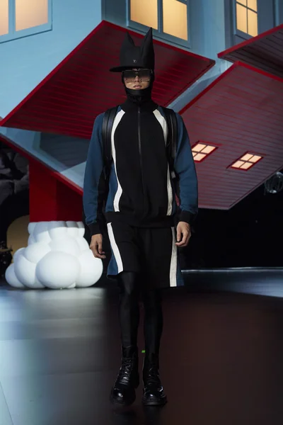 Look 73